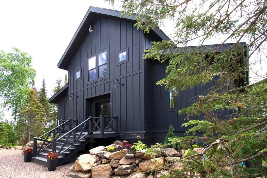 New Rustic Modern Cabin At Lutsen Mountains Exterior photo